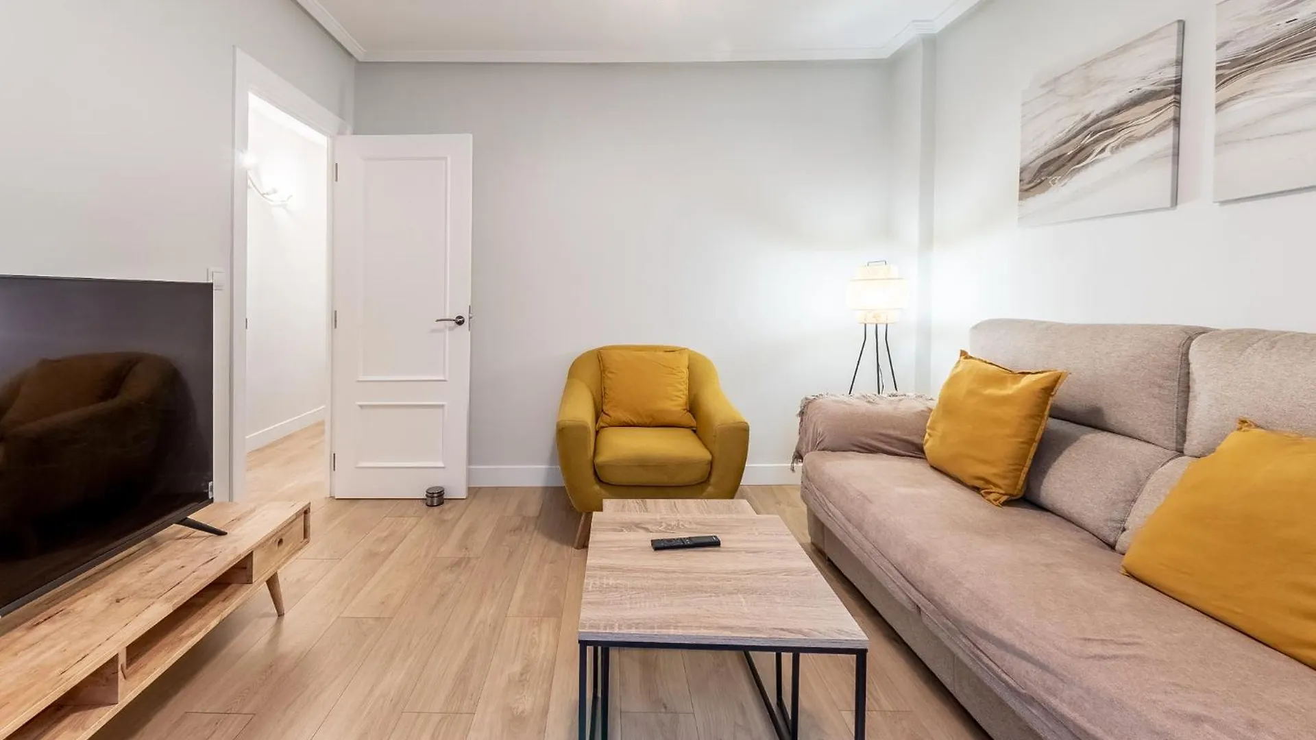 Portu Cozy By Aston Rentals contacts